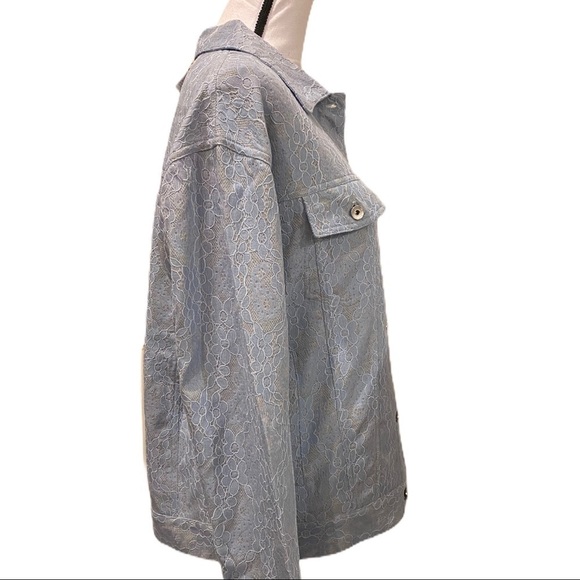 Blue Lace jacket - Picture 3 of 3